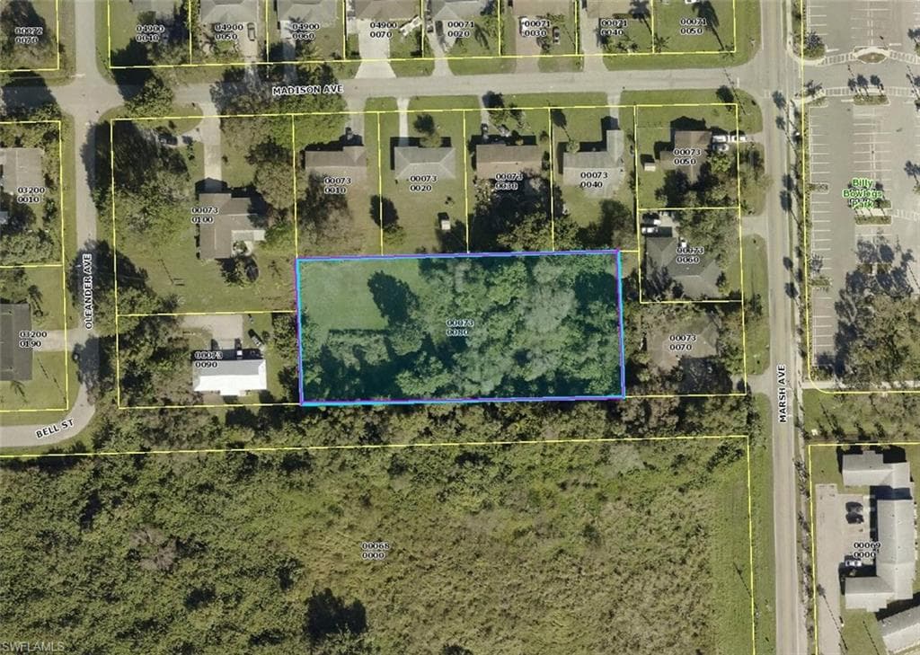 Bell ST FORT MYERS, FL 33916