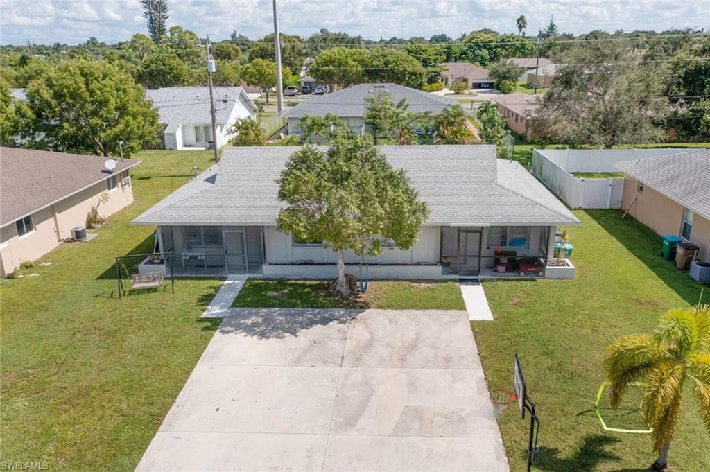 3729 SW Santa Barbara PL CAPE CORAL, FL 33914