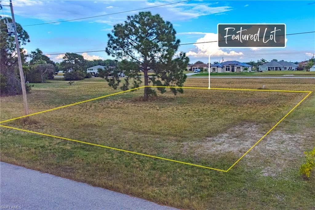 1319 NW 16th PL CAPE CORAL, FL 33993