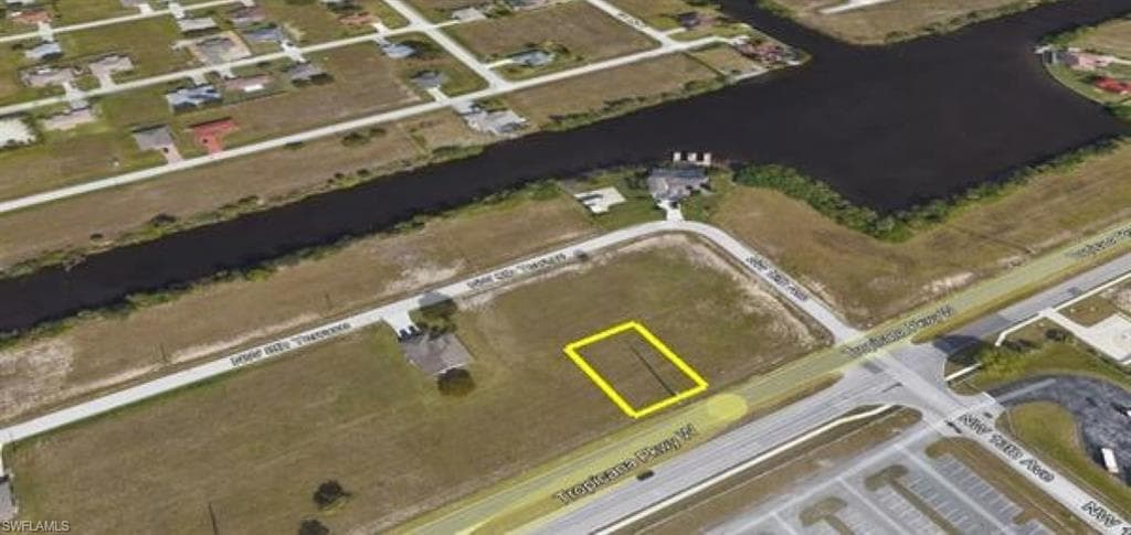 1309 Tropicana PKY W CAPE CORAL, FL 33993