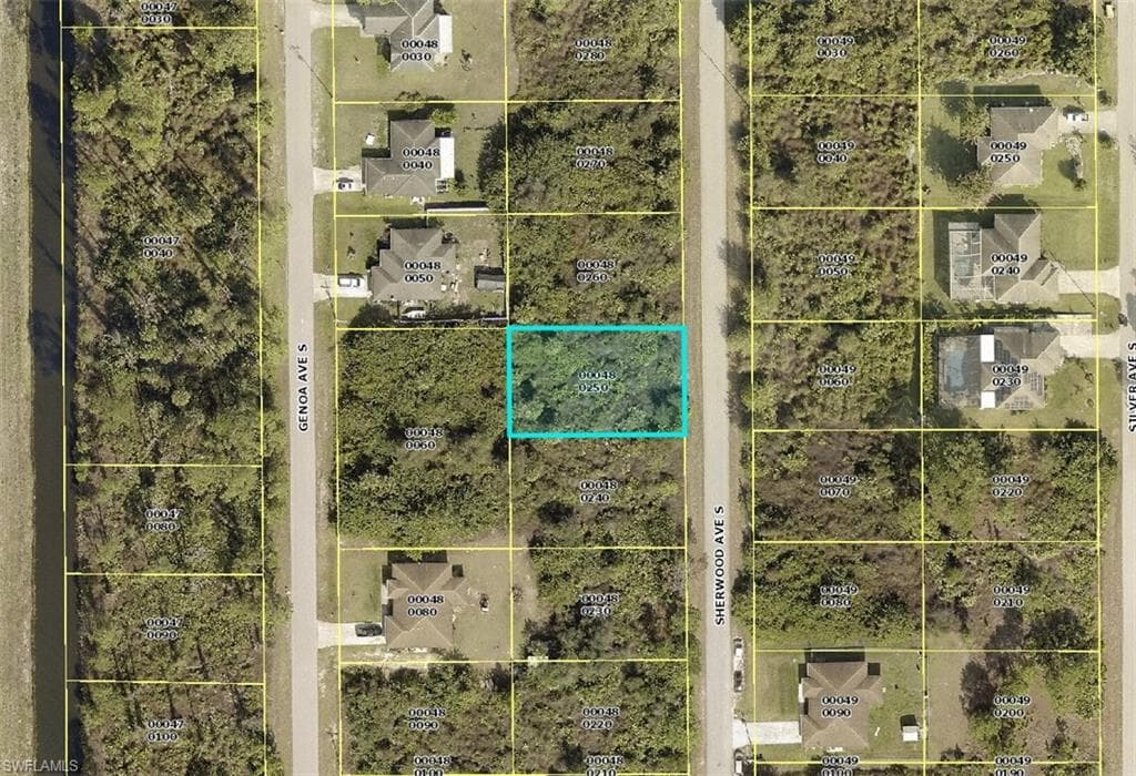 556 Sherwood AVE S LEHIGH ACRES, FL 33974
