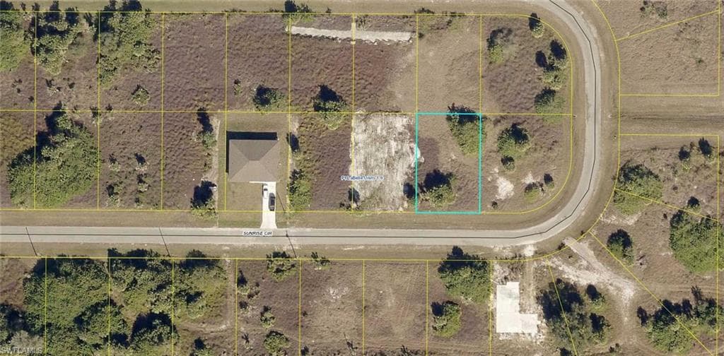 8042 Sunrise CIR LABELLE, FL 33935
