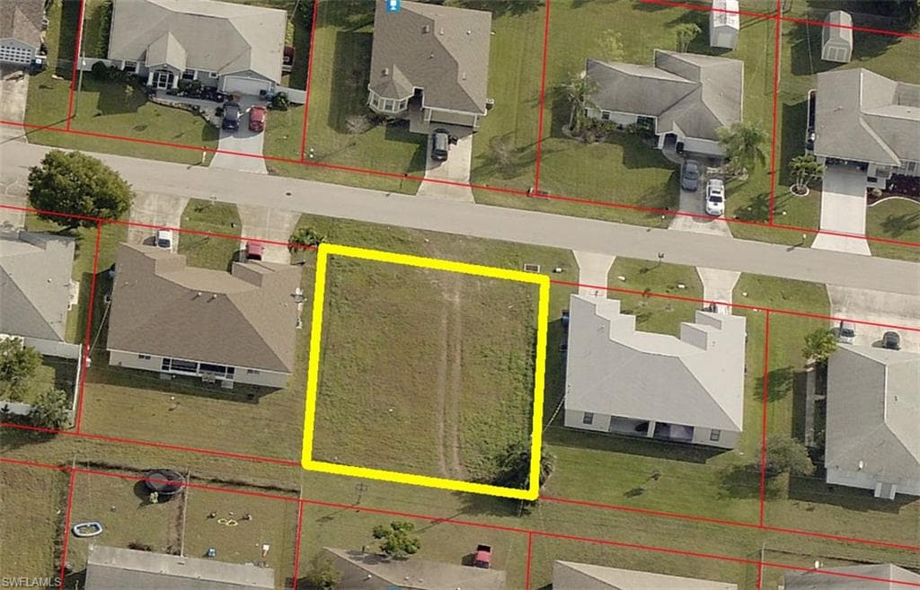 3226 SW 7th PL CAPE CORAL, FL 33914