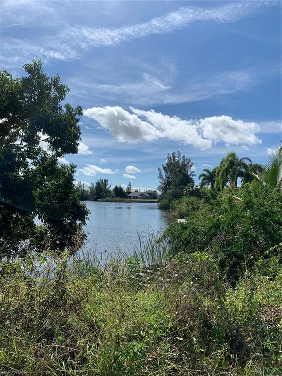 1346 NW 3rd TER CAPE CORAL, FL 33993