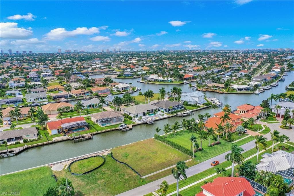 224 Dan River CT MARCO ISLAND, FL 34145