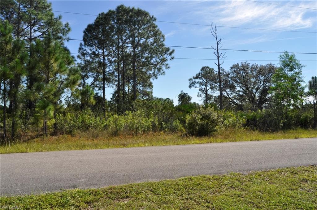 2900 Nora AVE N LEHIGH ACRES, FL 33971