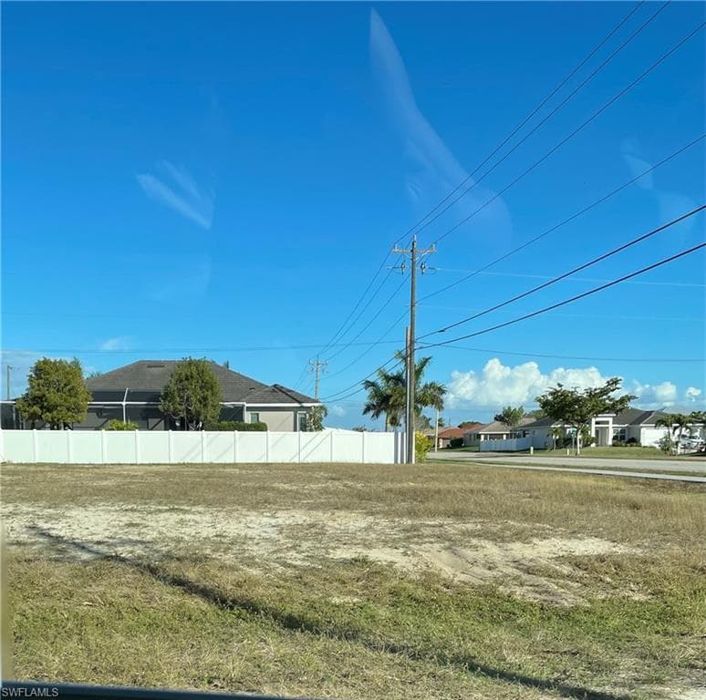 4143 SW 19th PL CAPE CORAL, FL 33914