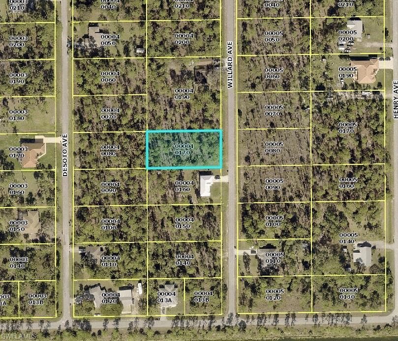 809 Willard AVE LEHIGH ACRES, FL 33972