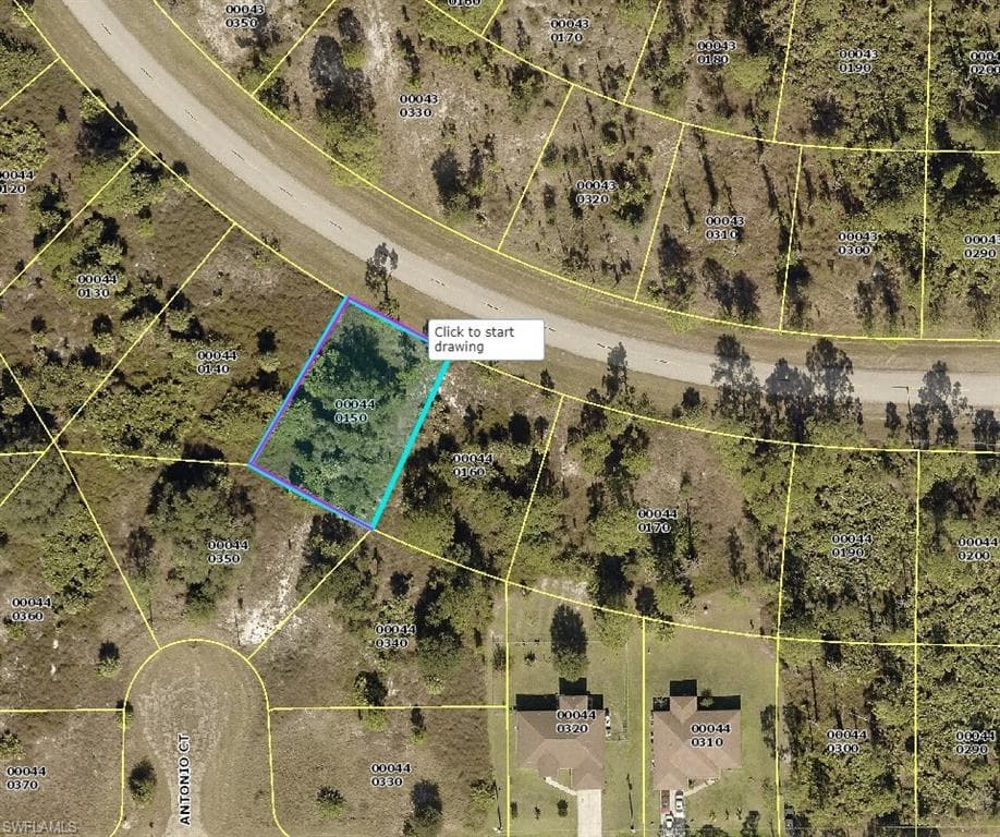 850 Nimitz BLVD LEHIGH ACRES, FL 33974