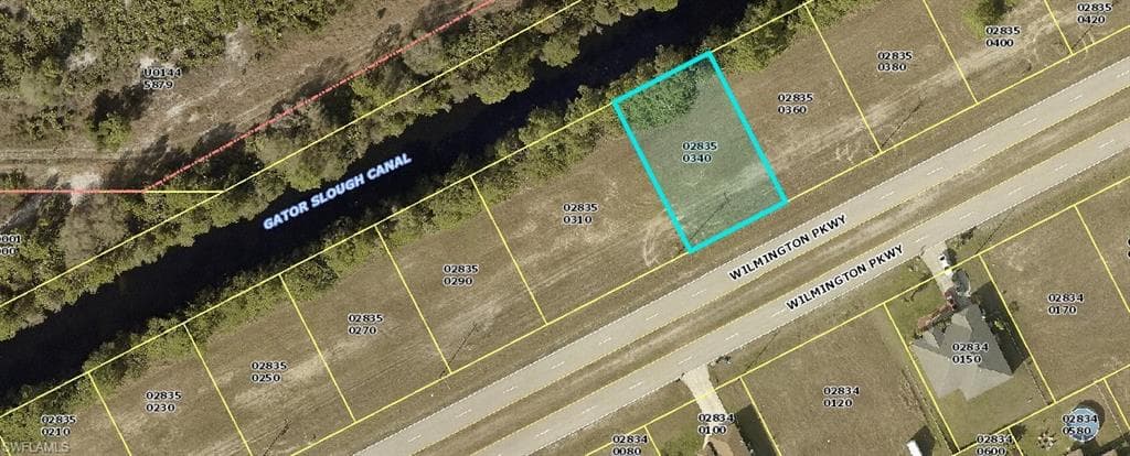 619 Wilmington PKY CAPE CORAL, FL 33993