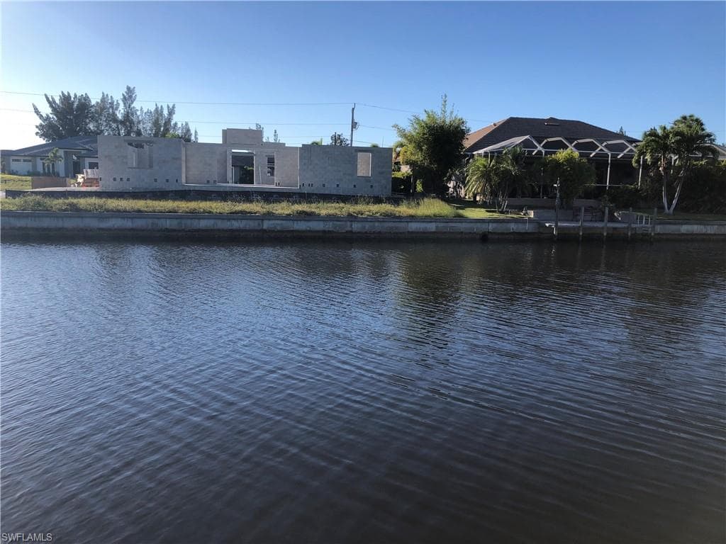 2326 NW 38th PL CAPE CORAL, FL 33993