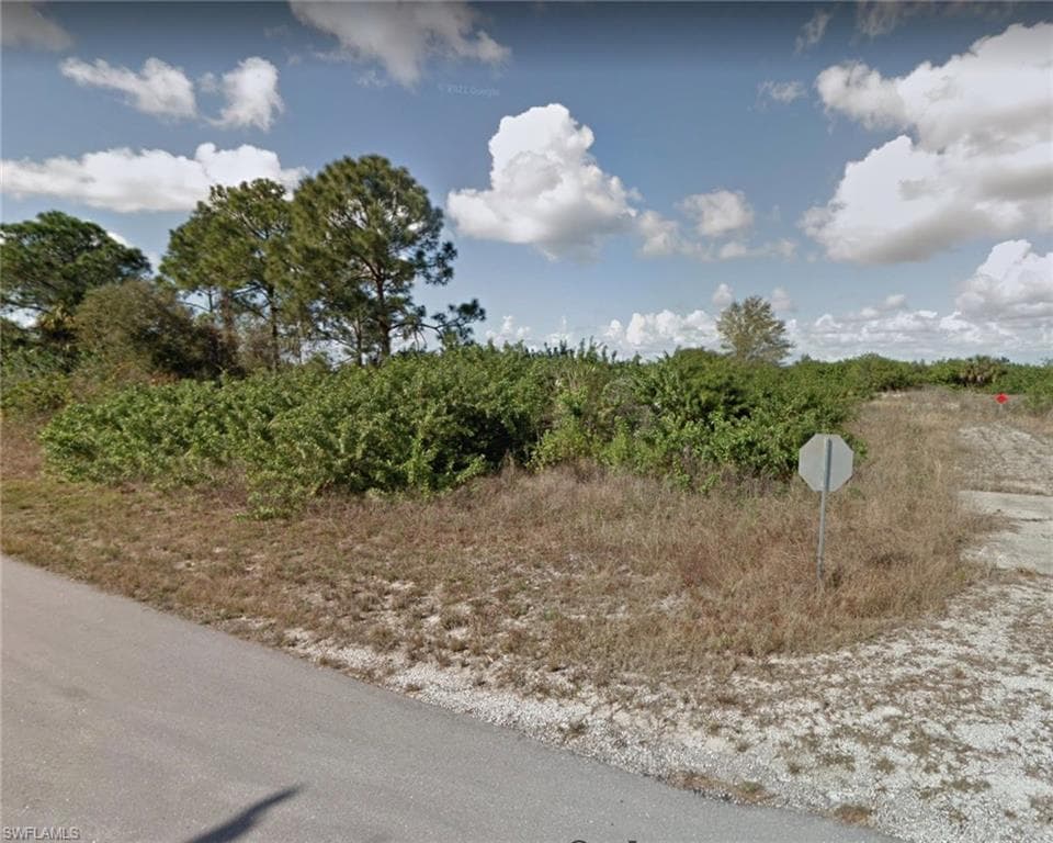 7501 Rena AVE N LEHIGH ACRES, FL 33971