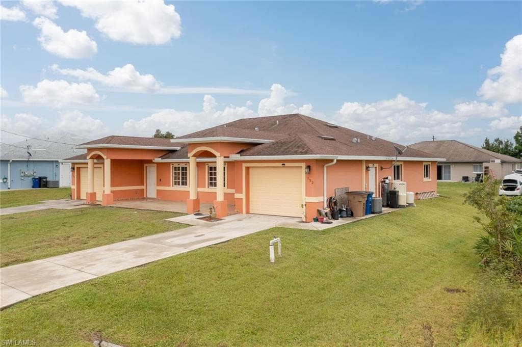 152 Pullman ST LEHIGH ACRES, FL 33974