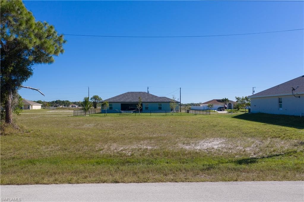 4305 NW 36th PL CAPE CORAL, FL 33993