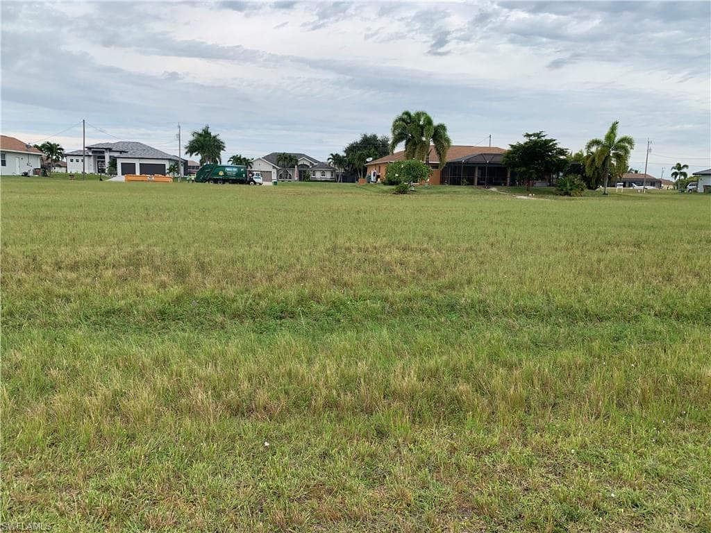 3503 NW 9th ST CAPE CORAL, FL 33993
