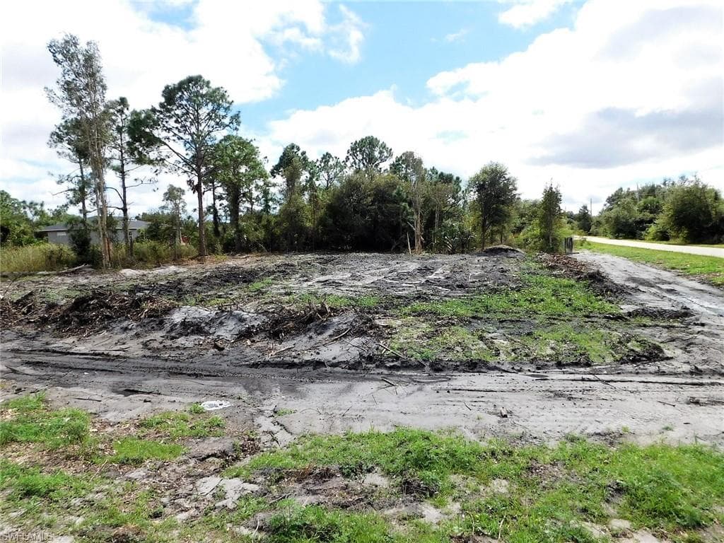 432 Reading ST LEHIGH ACRES, FL 33974