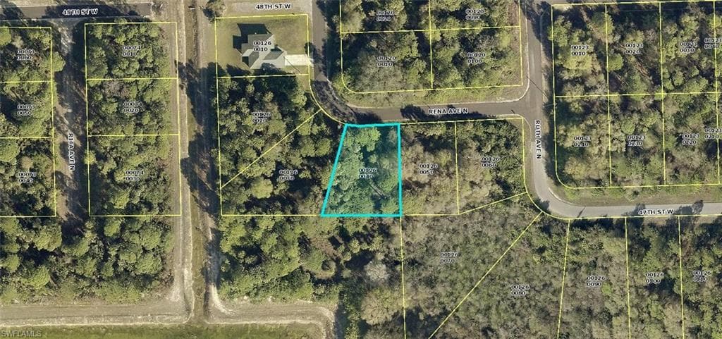4705 Rena AVE N LEHIGH ACRES, FL 33971