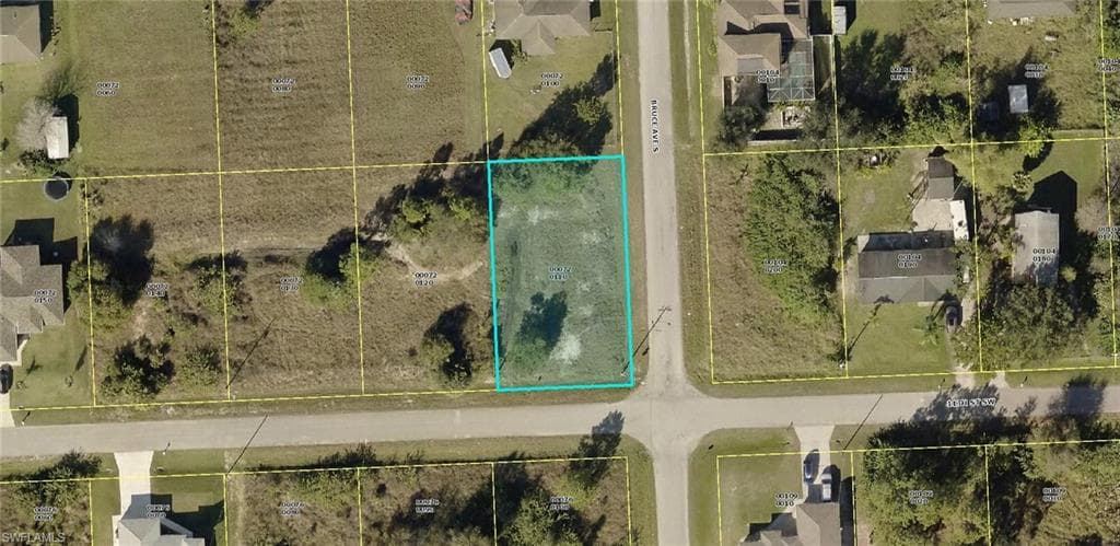 3900 11th ST SW LEHIGH ACRES, FL 33976