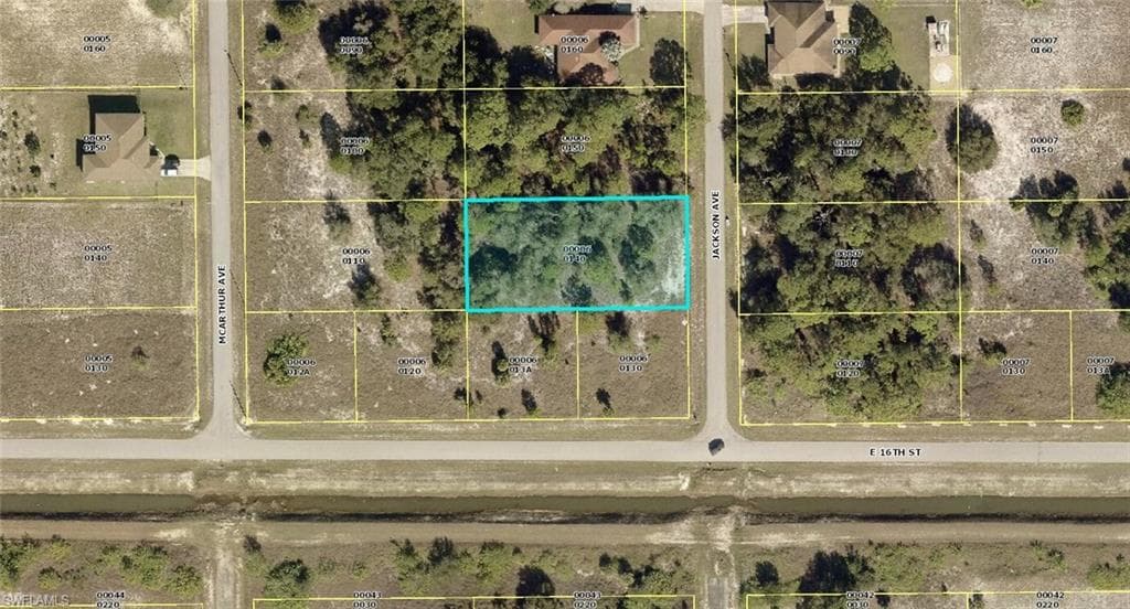 1603 Jackson AVE LEHIGH ACRES, FL 33972