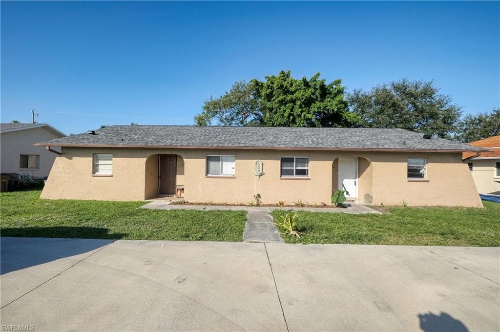 1718/1720 SW Santa Barbara PL CAPE CORAL, FL 33991