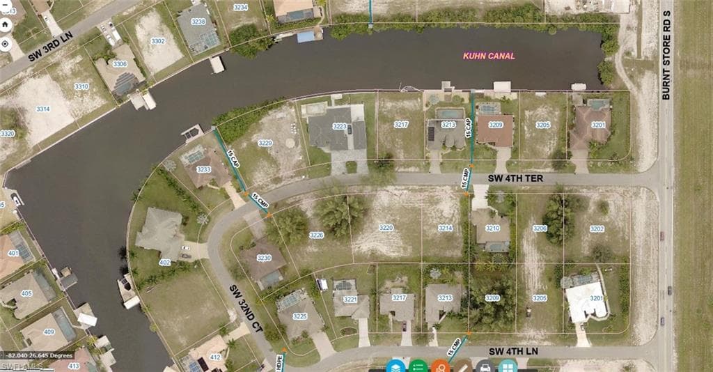 3202 SW 4th TER CAPE CORAL, FL 33991
