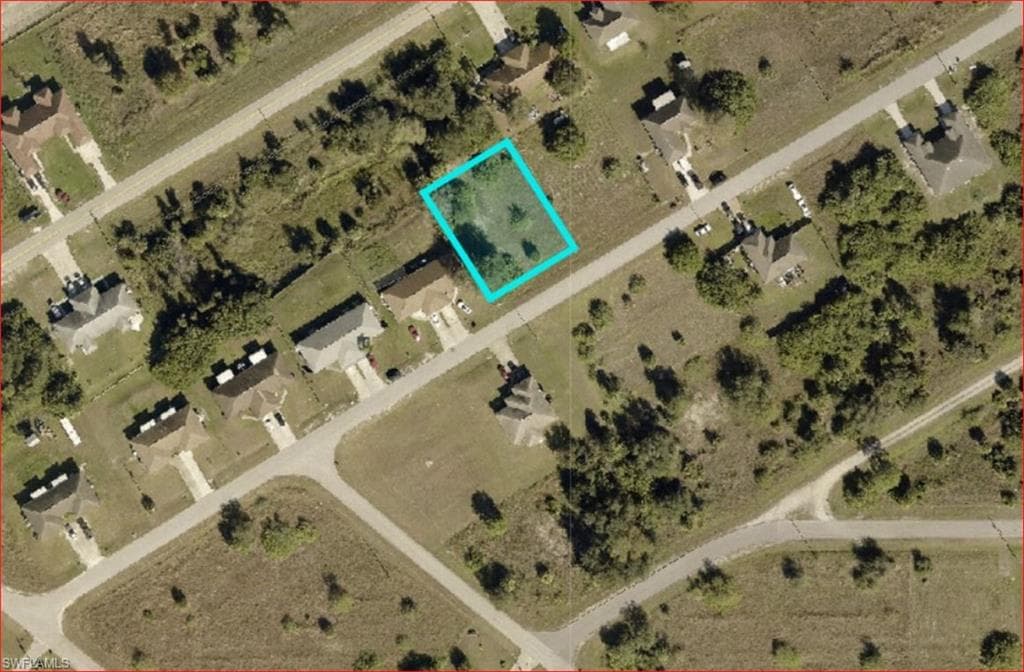 2309 Daniel AVE LEHIGH ACRES, FL 33971