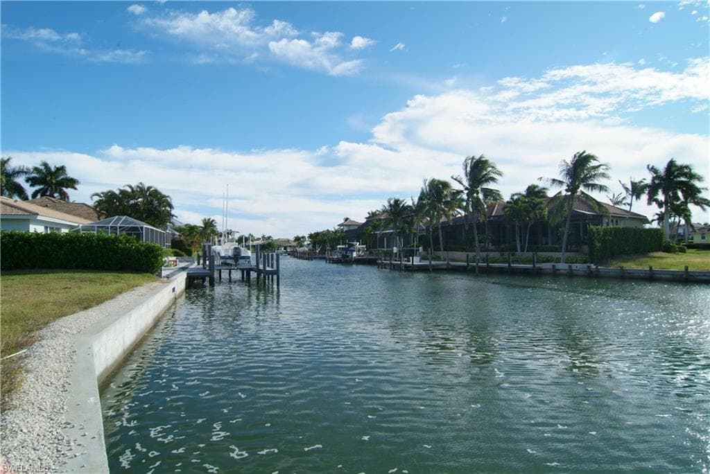 453 Parkhouse CT MARCO ISLAND, FL 34145