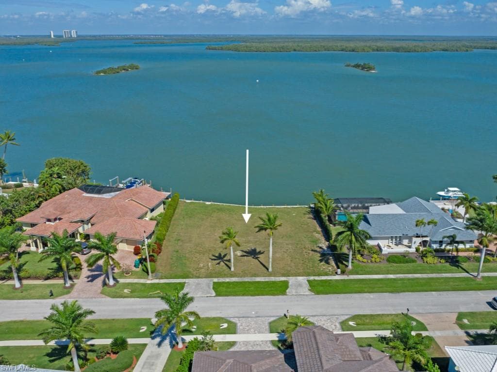 453 Pepperwood CT MARCO ISLAND, FL 34145