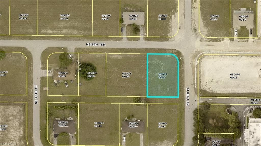 1406 NE 8th TER CAPE CORAL, FL 33909