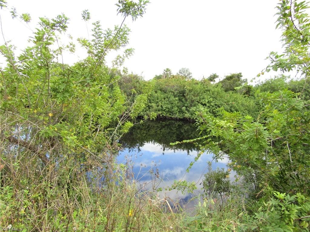 4037 Old Burnt Store RD N CAPE CORAL, FL 33993
