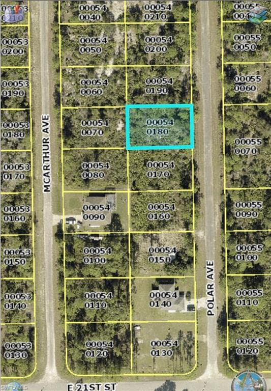 2111 Polar AVE ALVA, FL 33920