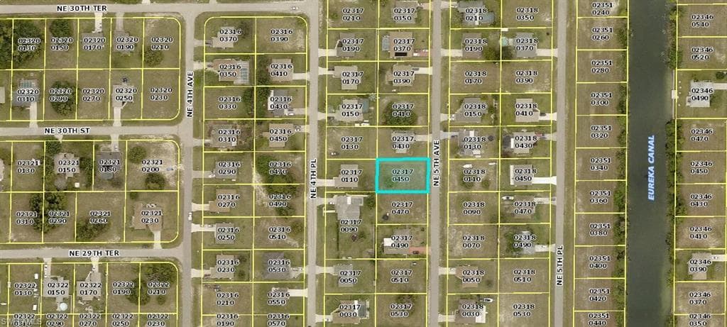 2920 NE 5th AVE CAPE CORAL, FL 33909