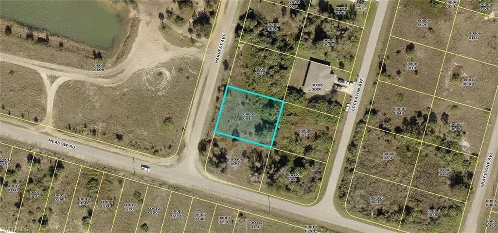 1143 Harvest AVE LEHIGH ACRES, FL 33974