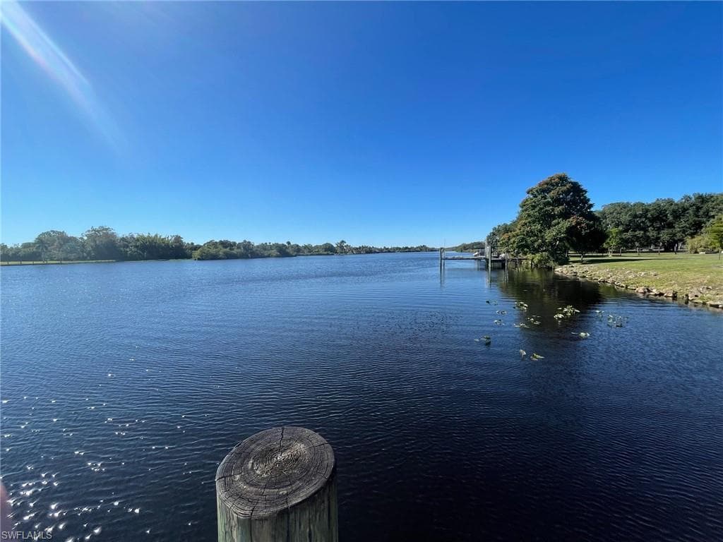 20130 Cypress Creek DR ALVA, FL 33920