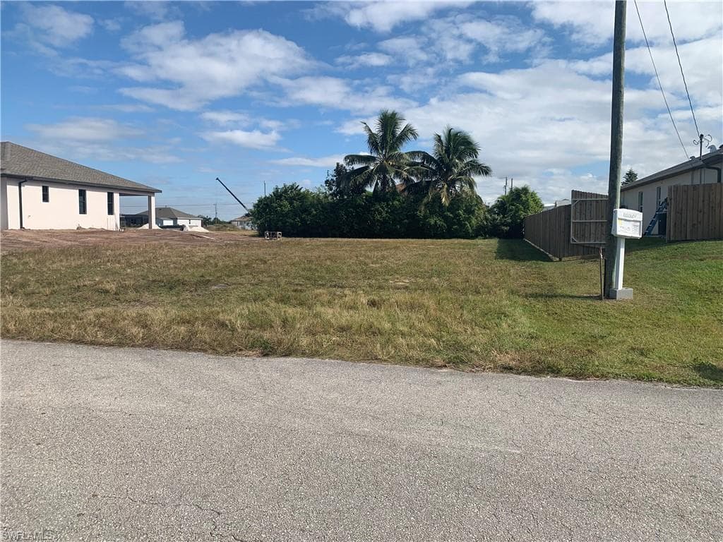 1205 NW 34th AVE CAPE CORAL, FL 33993