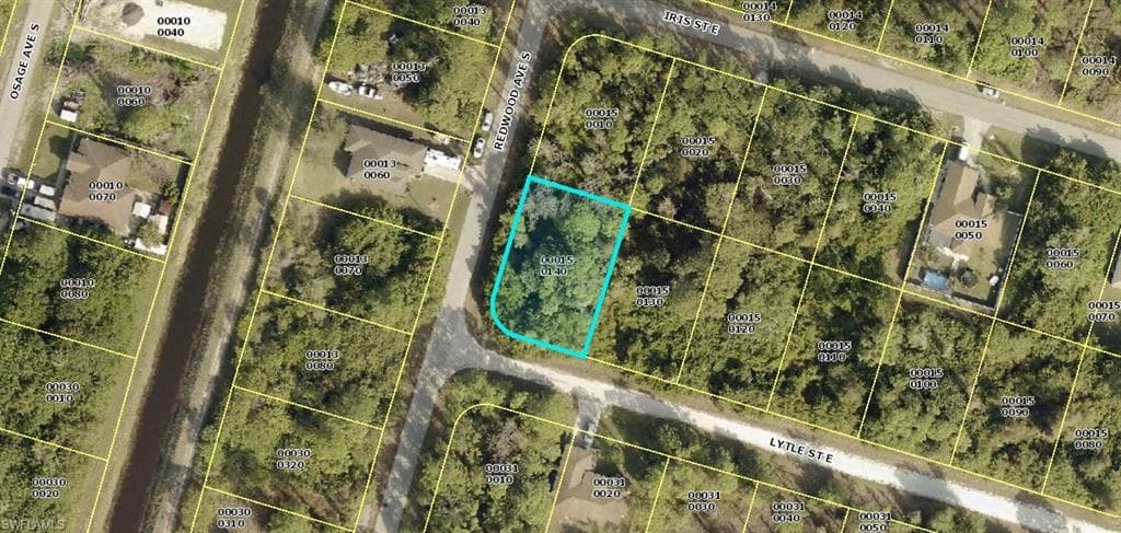953 Lytle ST E LEHIGH ACRES, FL 33974