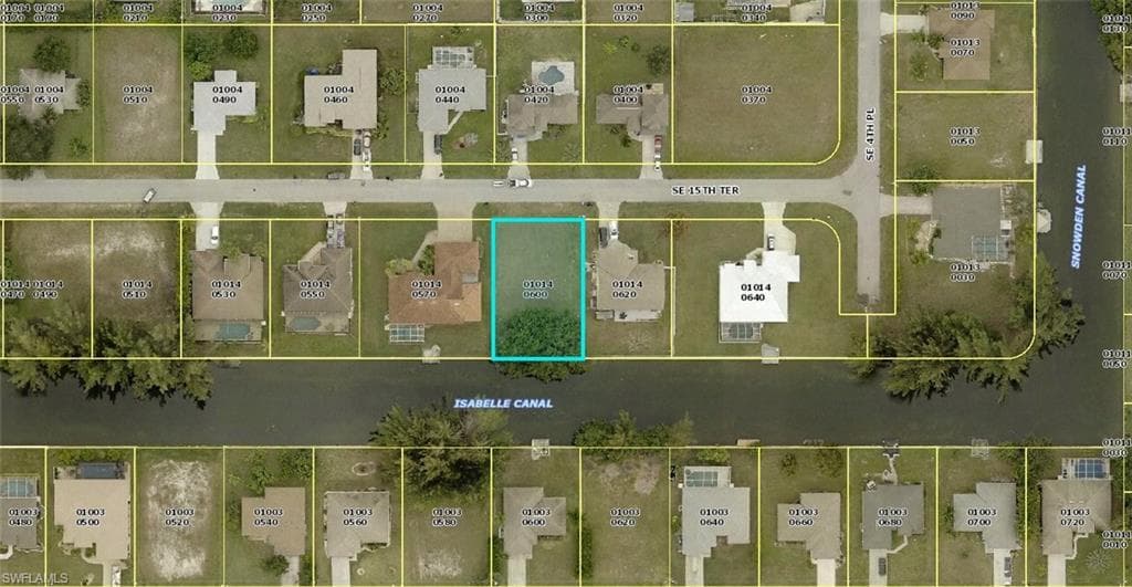416 SE 15th TER CAPE CORAL, FL 33990