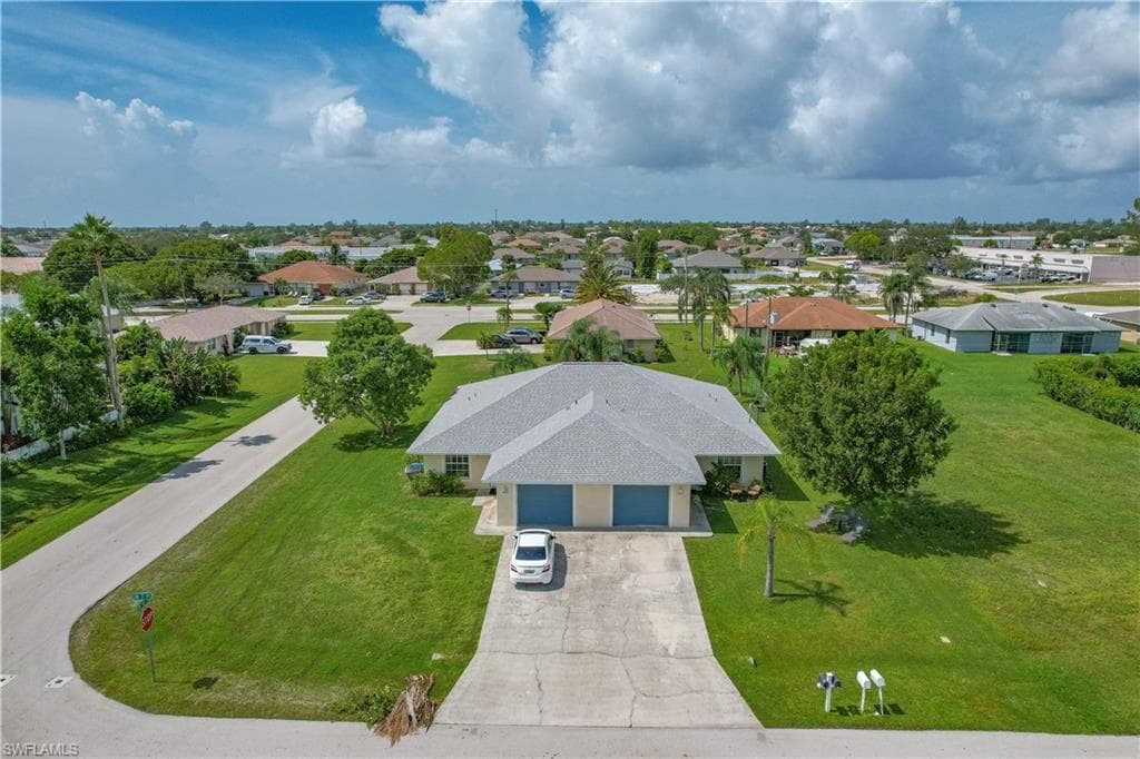 4412 SW 7th PL CAPE CORAL, FL 33914