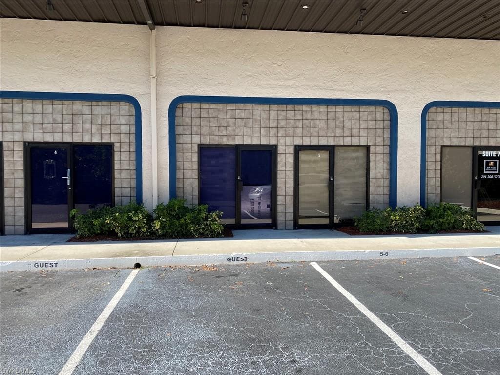 12165 Metro PKY 5 FORT MYERS, FL 33966