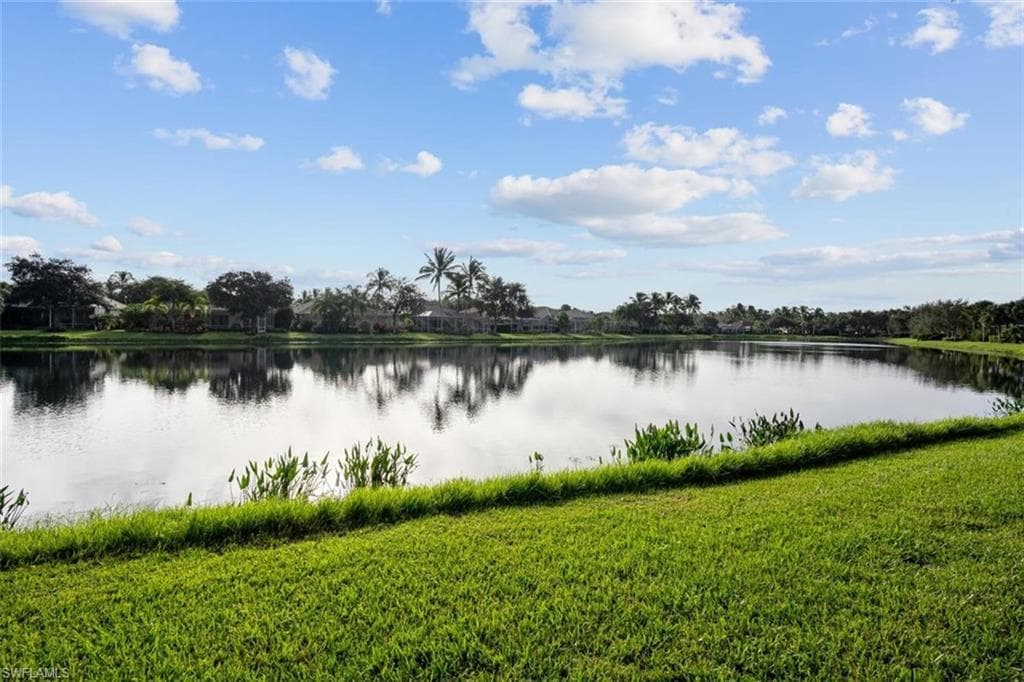 9537 Greyhawk TRL NAPLES, FL 34120
