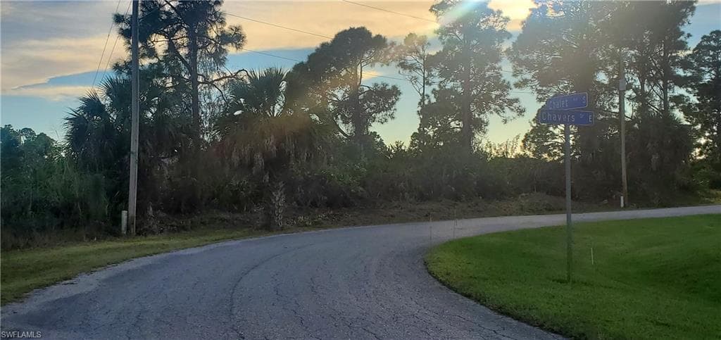 682 Chavers ST LEHIGH ACRES, FL 33974