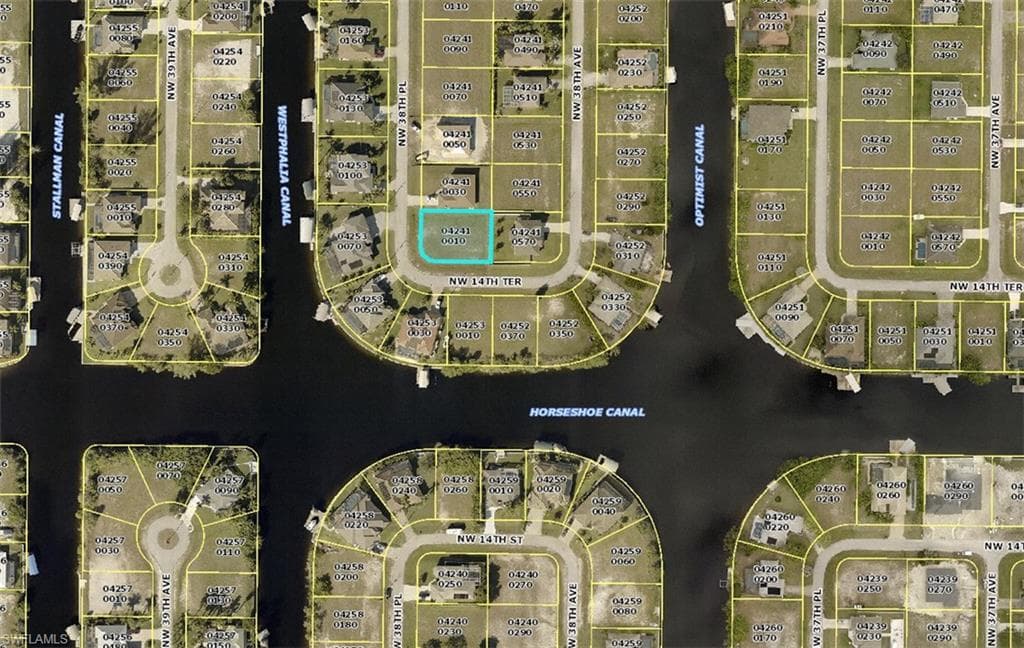 1415 NW 38th PL CAPE CORAL, FL 33993