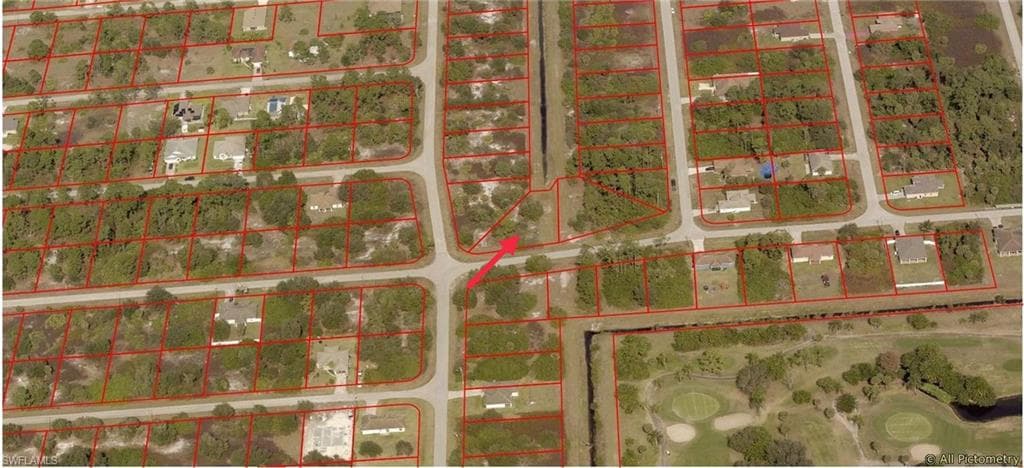 455 Redwing ST LEHIGH ACRES, FL 33974