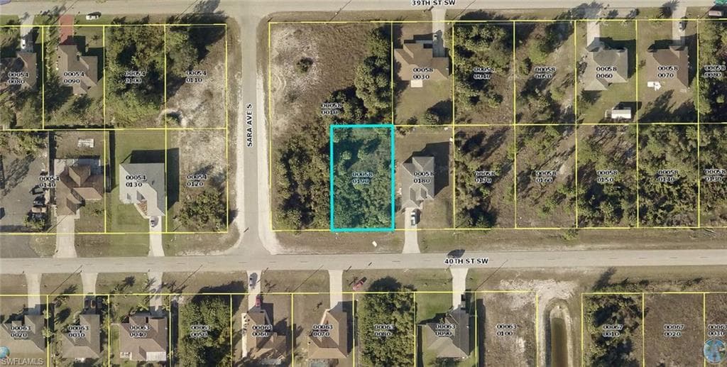 3318 40th ST SW LEHIGH ACRES, FL 33976