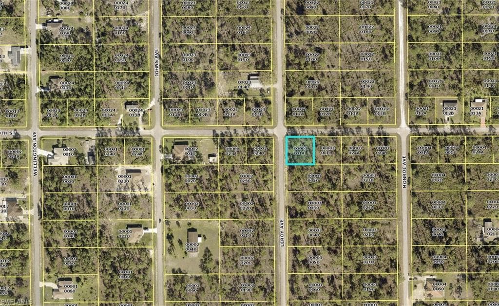 3700 E 9th ST LEHIGH ACRES, FL 33972