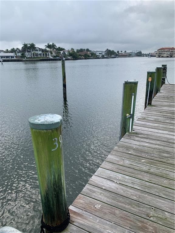 4680 Gulf Shore BLVD N NAPLES, FL 34103