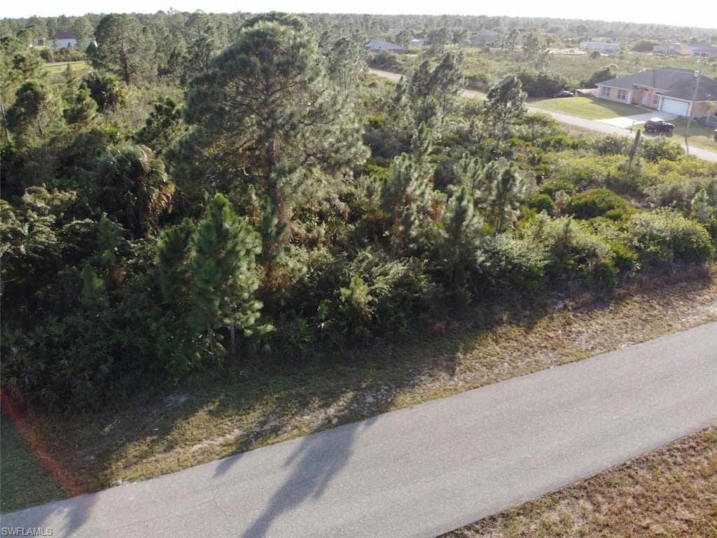 2005 W 11th ST LEHIGH ACRES, FL 33972