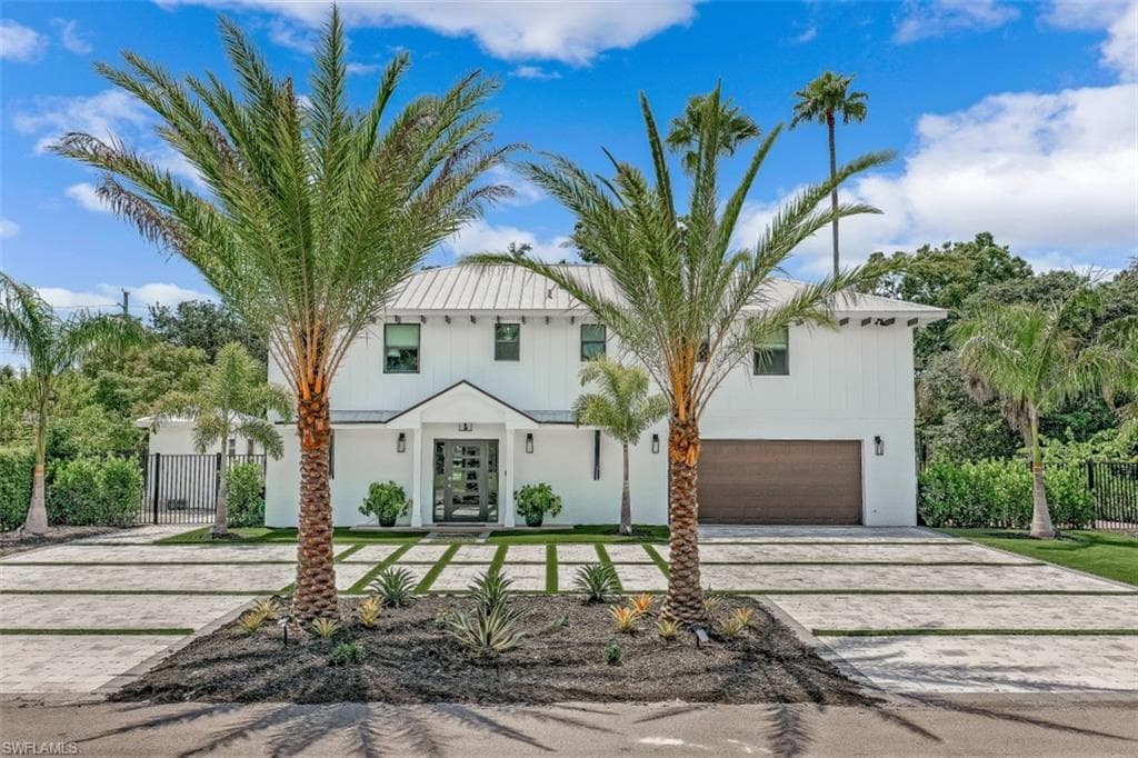 27299 Patrick ST BONITA SPRINGS, FL 34135