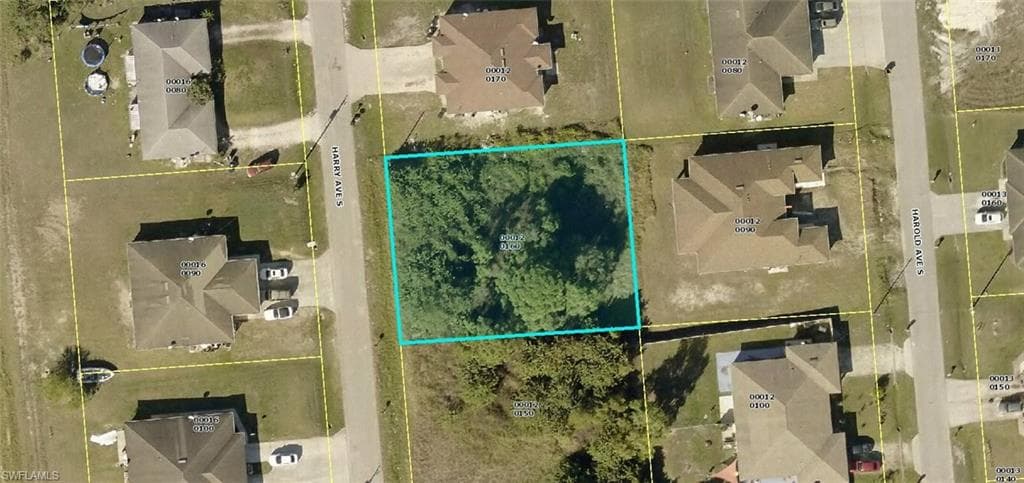 733/735 Harry AVE S LEHIGH ACRES, FL 33973