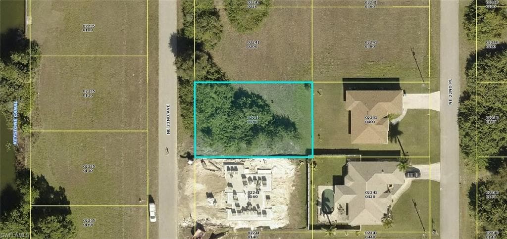 2211 NE 22nd AVE CAPE CORAL, FL 33909